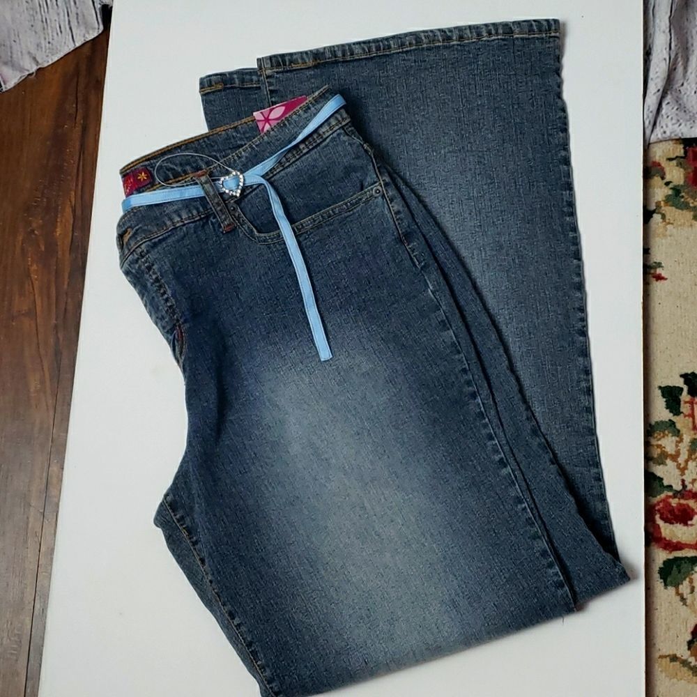 NWT SO Stretch Jeans